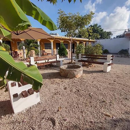Hotel Villa Gabriela - Restaurant, Bikes ,Lands Tours Celestun Exterior foto