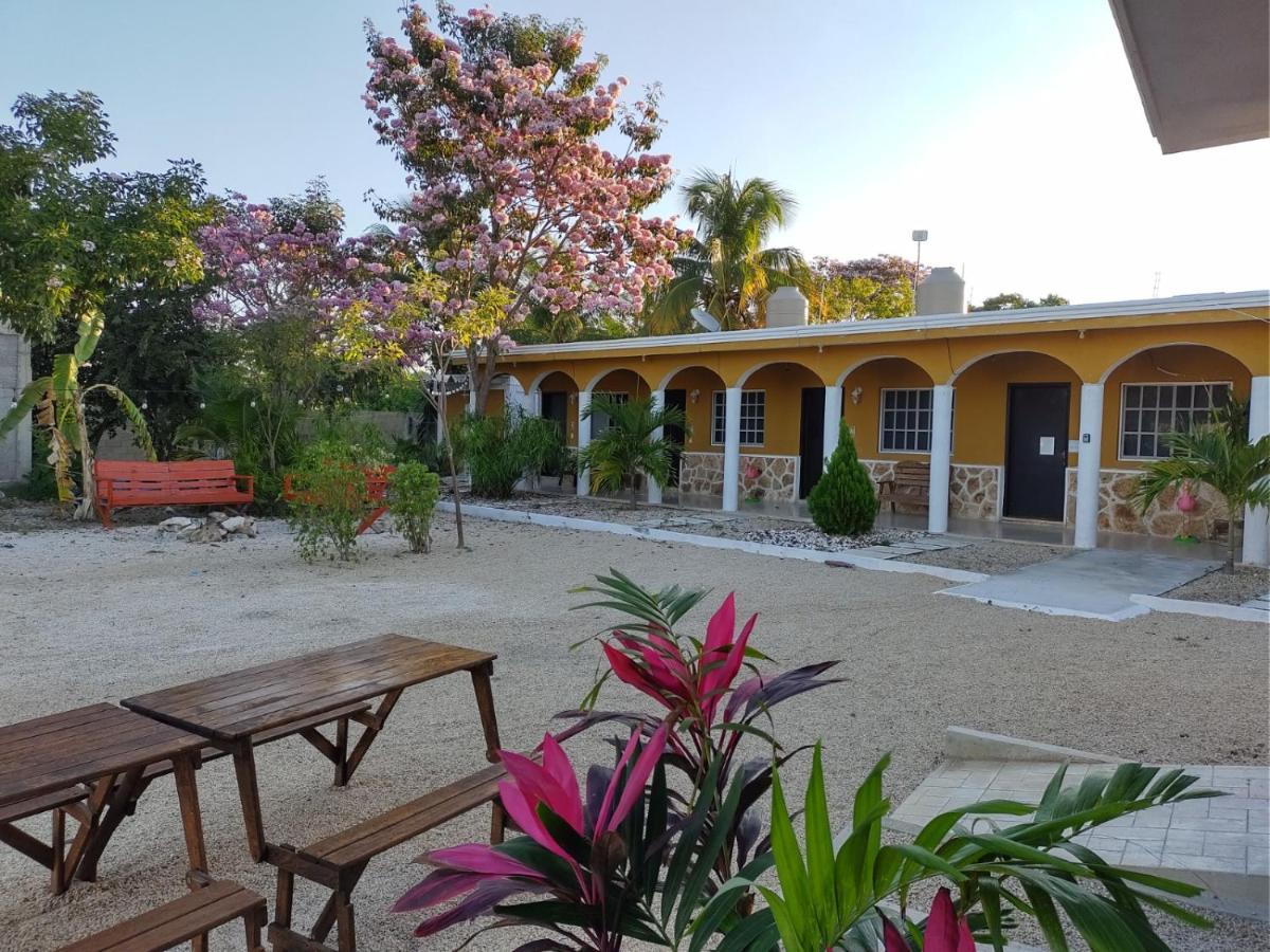 Hotel Villa Gabriela - Restaurant, Bikes ,Lands Tours Celestun Exterior foto